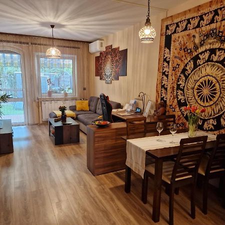 Rozina Apartman Mosonmagyaróvár エクステリア 写真